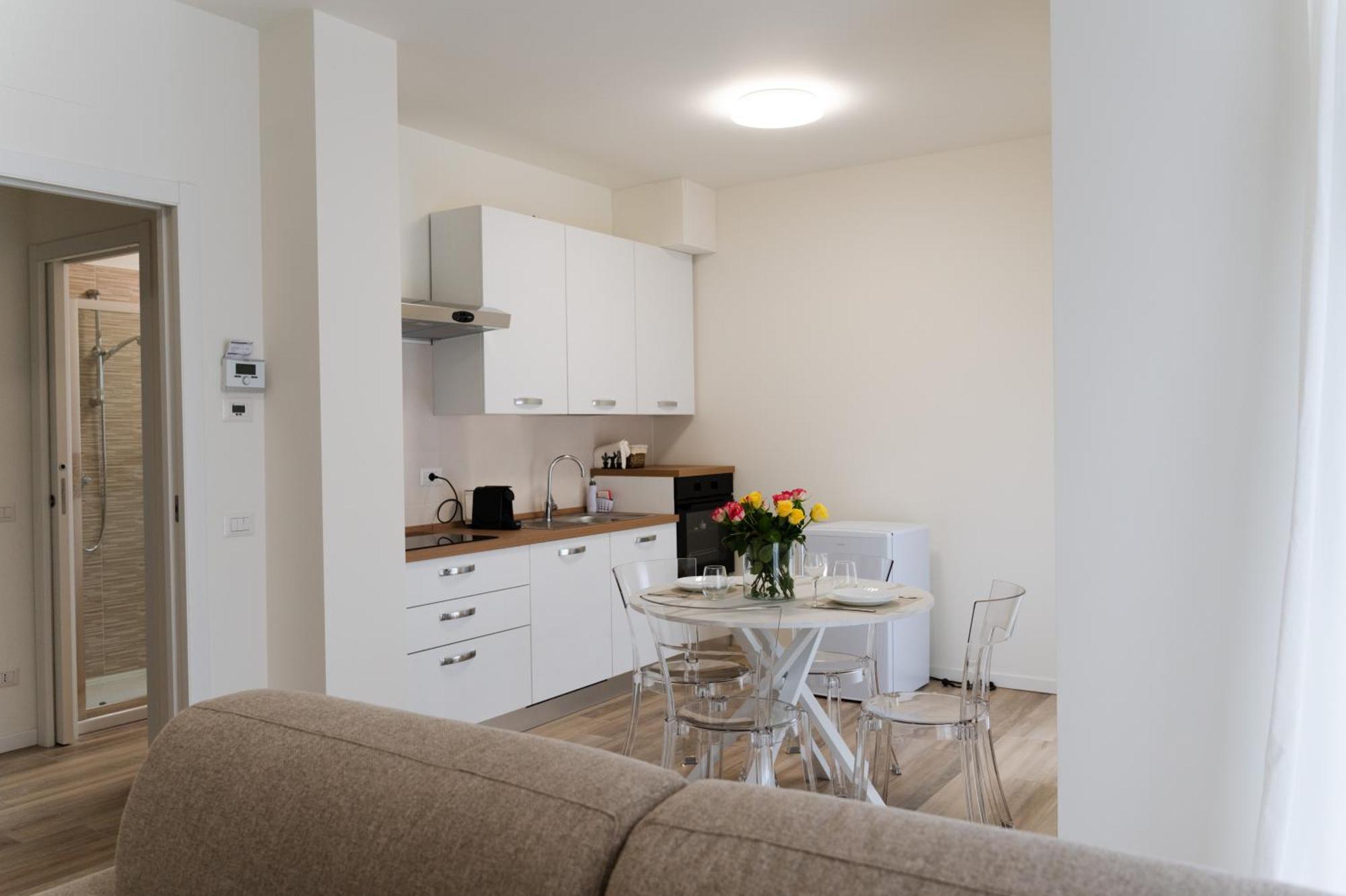 Comforthome Fiera Cornaredo Esterno foto